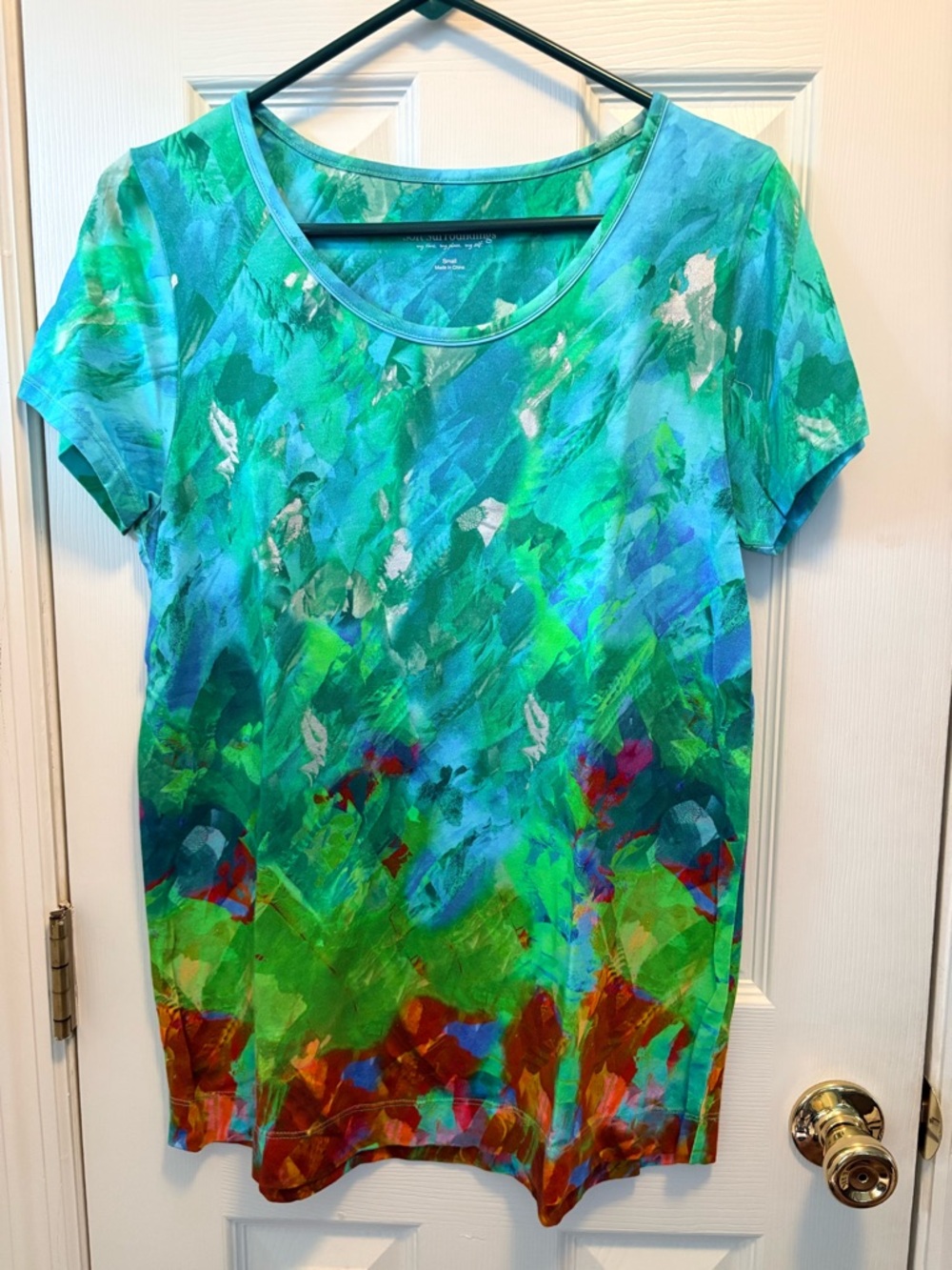 Women's Soft Surroundings Abstract Scoop Neck Tee - Turquoise Green Red Size S